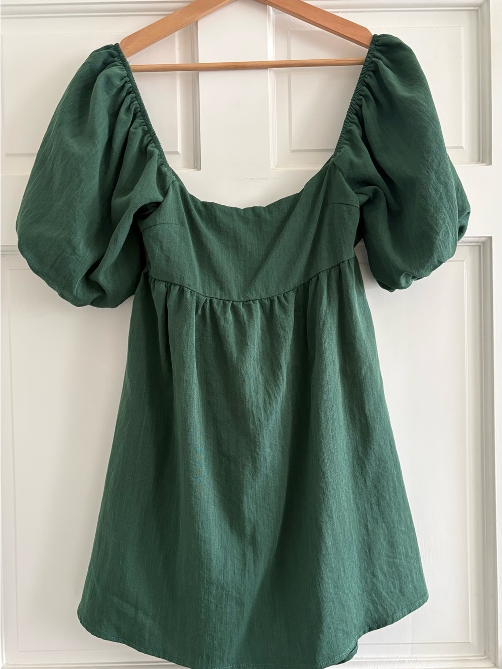 Emerald Green Puff-Sleeve Mini Dress